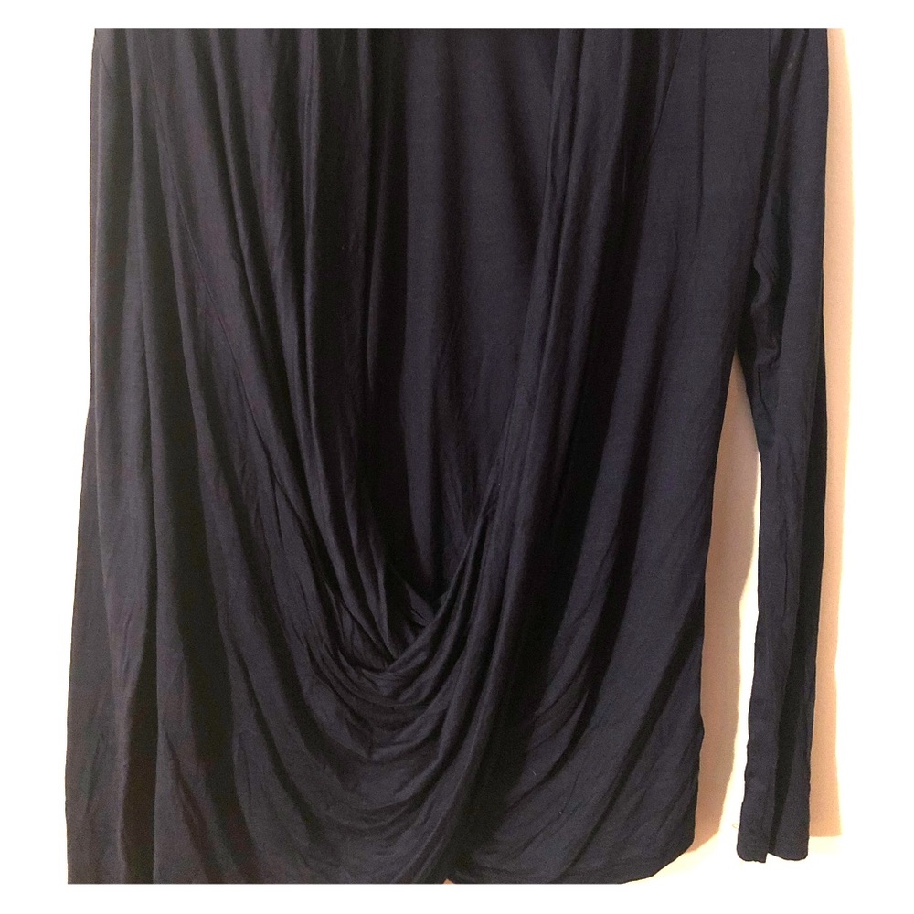 Navy lightweight shirt that twists in the front.